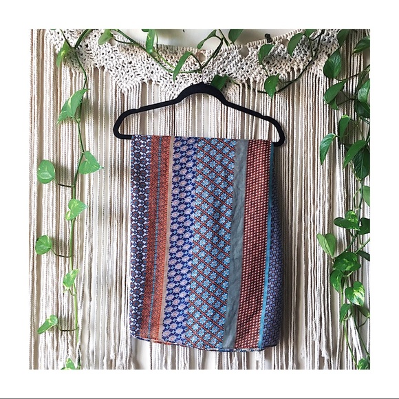 🎉Host Pick🎉 NWOT Multicolour Bohemian Shawl Scarf - Picture 3 of 5